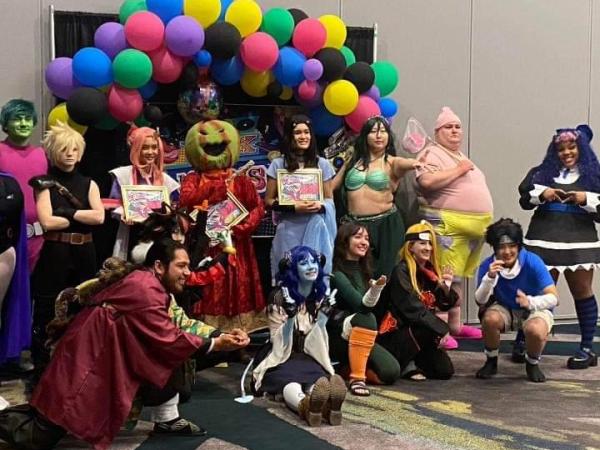 First Place in a Cosplay&nbsp;Contest!!